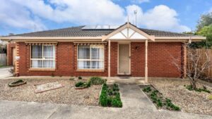 Grovedale townhouse with polarising styling attracts three offers in 20 days