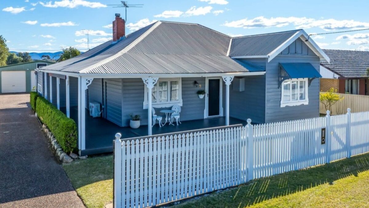 How a quick pricing pivot turned around a Cessnock house campaign in seven days