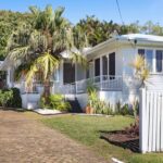 Staging adds $100,000 to Labrador house as investor outbids owner-occupier at auction