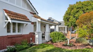 Local first-home buyer secures East Victoria Park character home after 11 written offers