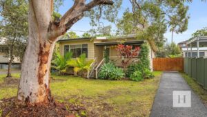Sydney family finds space and access in Gwandalan lakeside pocket