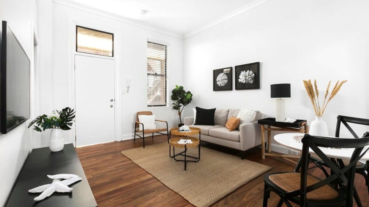 Company title expertise delivers Bondi apartment sale in 35 days