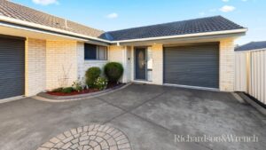 Sydney buyer's flexibility unlocks $700k Woy Woy villa sale amid probate uncertainty