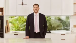 DiJones licensee says new model freed up his time to lead