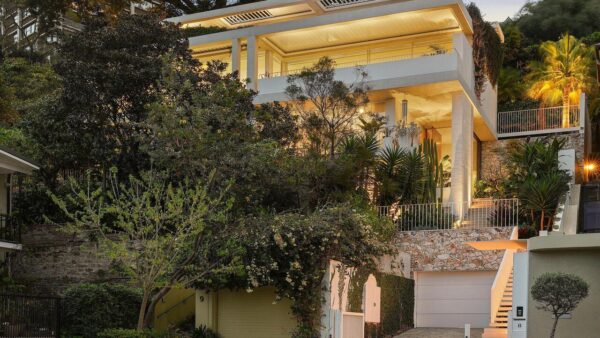 From flip-flops to $30m: Havaianas queen lists Double Bay home