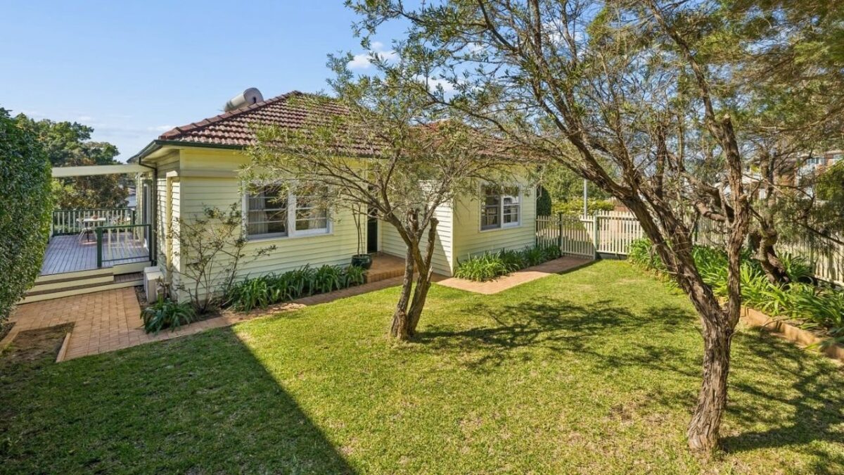 Facebook ads and transparent comps deliver West Ryde family 7% above pre-auction offer