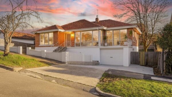 Pre-market strategy delivers seven-day sale and two more Newstead listings for Bradley Philbrick