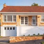 Bradley Philbrick matches interstate investor to Newstead house in one day