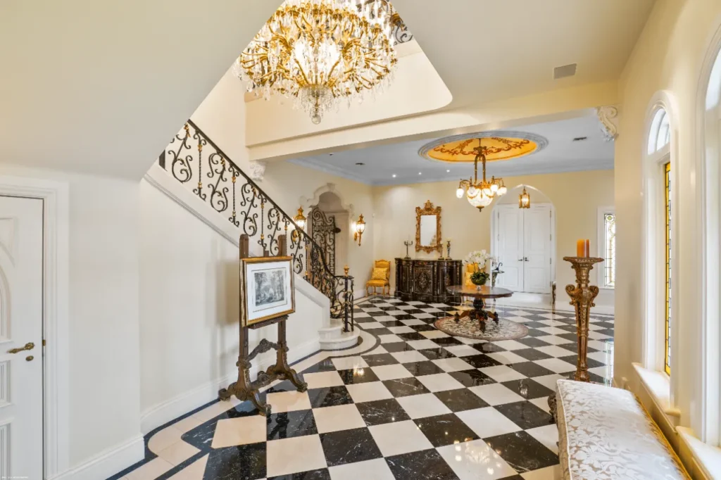 Image: Robert Stevens Photography / The Nicolas Group